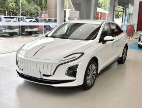 Hongqi E-QM5 Mid 2024 - 2 