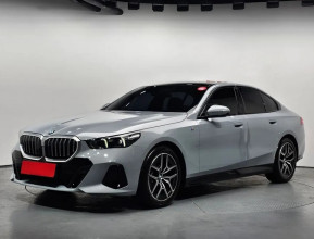 BMW 5-Series G60 520i M Sport 2024 