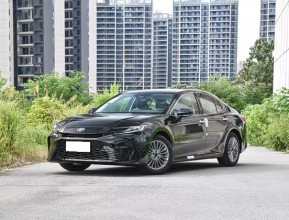 Toyota Camry 2026 Hybrid Luxury Edition 