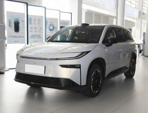 Toyota bZ3X Mid LiDAR 2025 - 6 