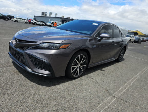 Toyota Camry 2022 - 4 