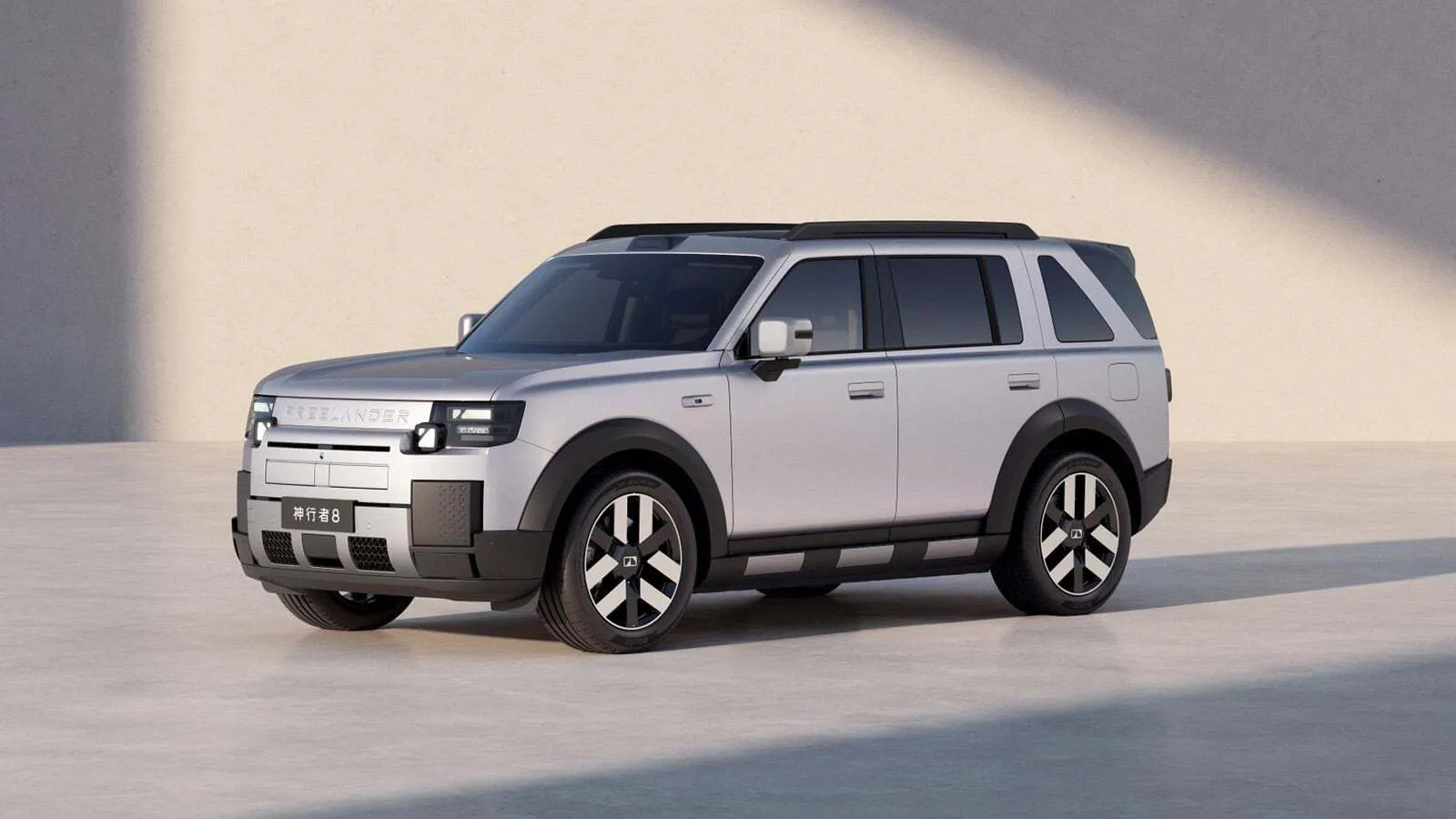 Freelander 8 получил 46-дюймовый экран и запас хода более 220 км на электротяге