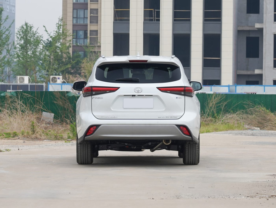 Toyota Highlander Supreme Edition 7 seater 2024 Toyota Highlander Supreme Edition 7 seater 2024