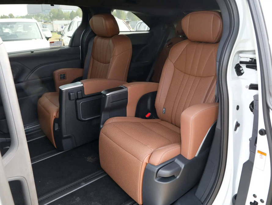 Toyota Granvia Top 2026 Toyota Granvia Top 2026