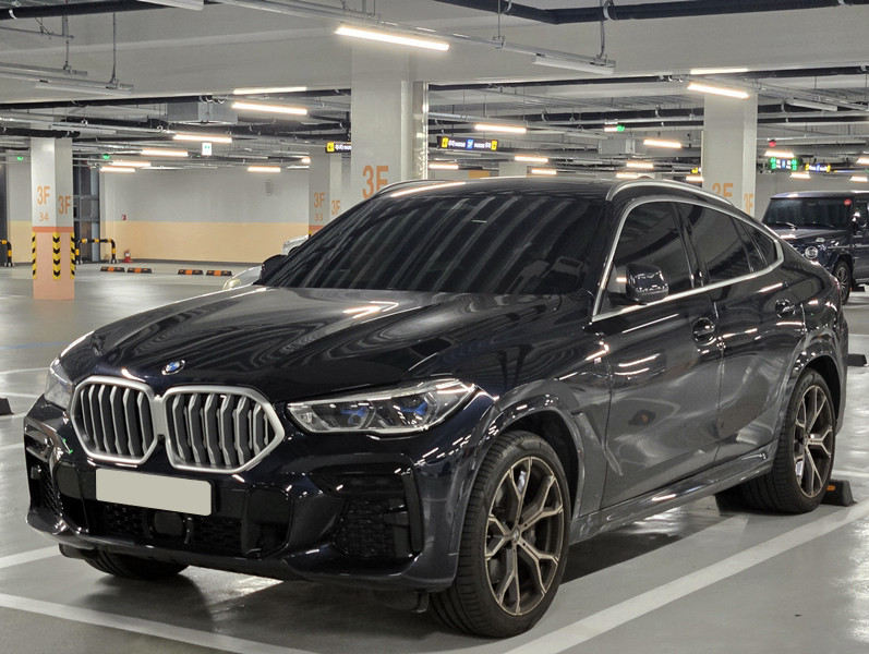 BMW X6 xDrive40i M Sport 2024 BMW X6 xDrive40i M Sport 2024