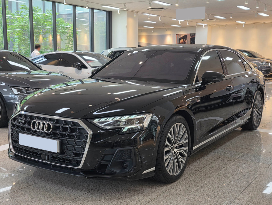 Audi A8 55TFSI Premium LWB 2023 Audi A8 55TFSI Premium LWB 2023