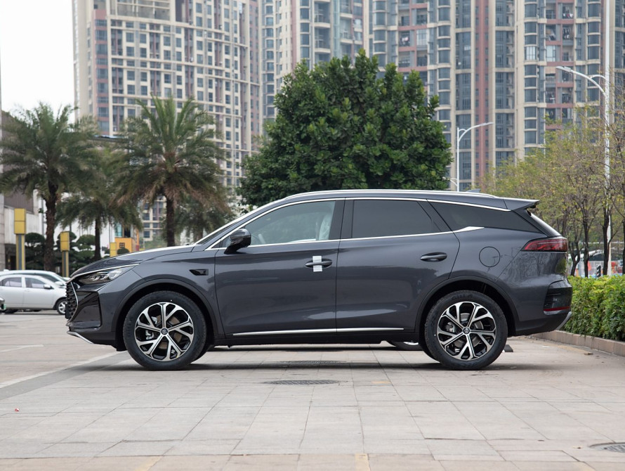 BYD Tang DM-i Basic 2025 BYD Tang DM-i Basic 2025
