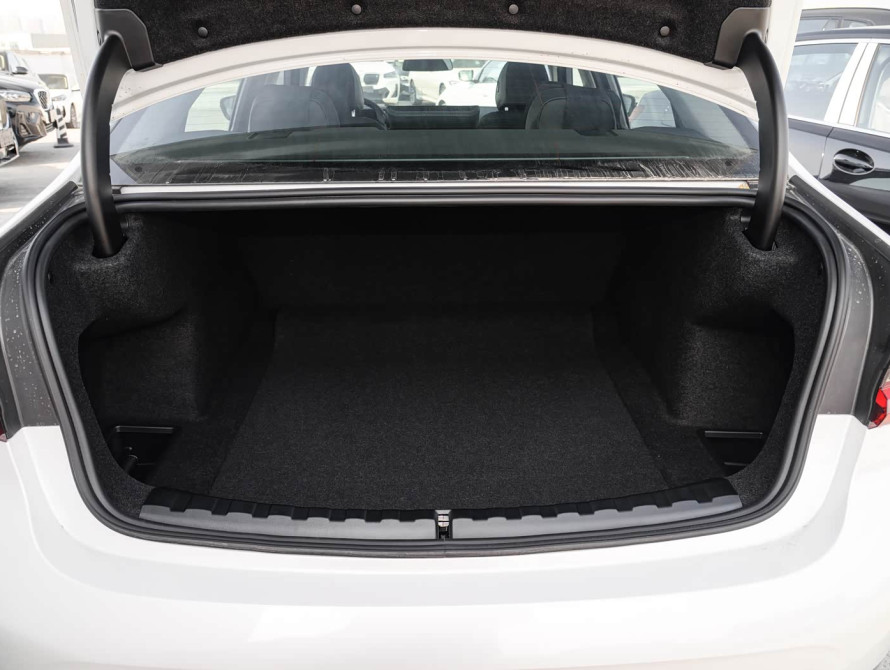 BMW 3 series Mid 2025 BMW 3 series Mid 2025