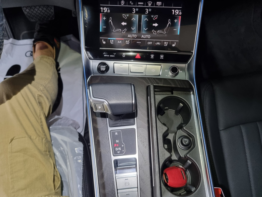 Audi A6 45TFSI Premium 2023 Audi A6 45TFSI Premium 2023