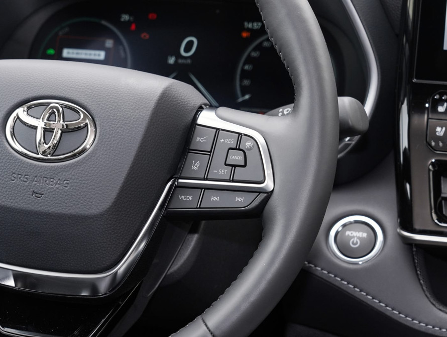 Toyota Highlander Supreme Edition 7 seater 2024 Toyota Highlander Supreme Edition 7 seater 2024