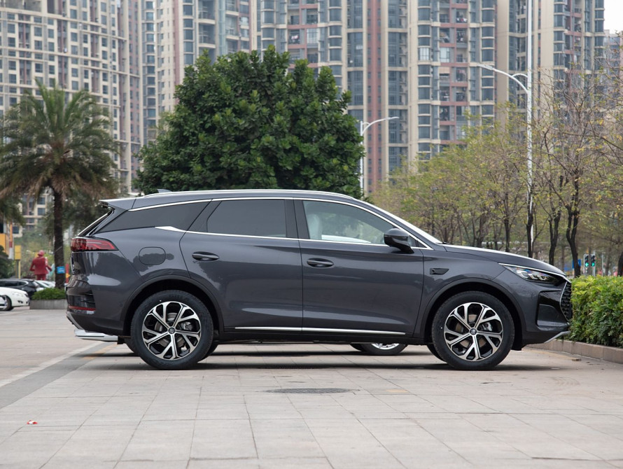 BYD Tang DM-i Basic 2025 BYD Tang DM-i Basic 2025