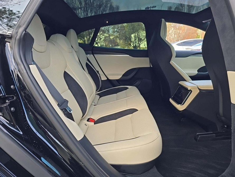 Tesla Model S Plaid 2025 Tesla Model S Plaid 2025