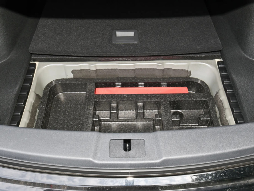 Hongqi E-QM5 Rental Edition 2025 Hongqi E-QM5 Rental Edition 2025
