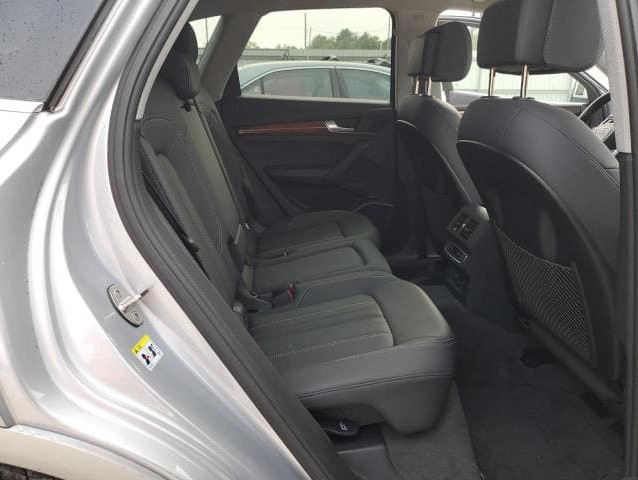 Audi Q5 Premium Plus 45 2023 Audi Q5 Premium Plus 45 2023