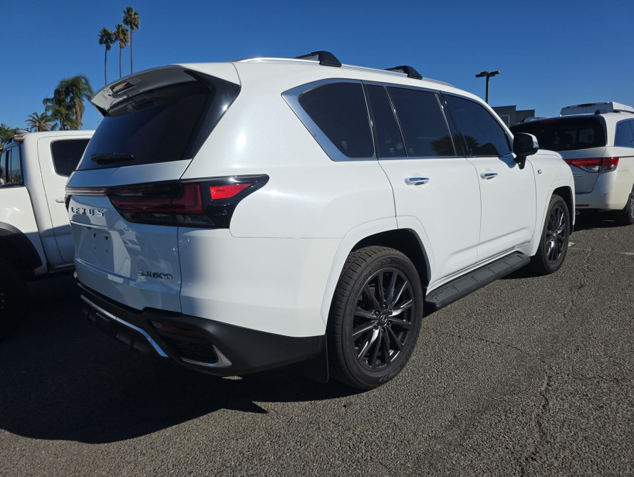 Lexus LX600F Sport 2024 Lexus LX600F Sport 2024