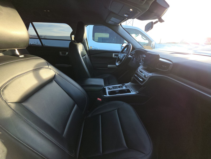 Ford Explorer XLT 2024 Ford Explorer XLT 2024