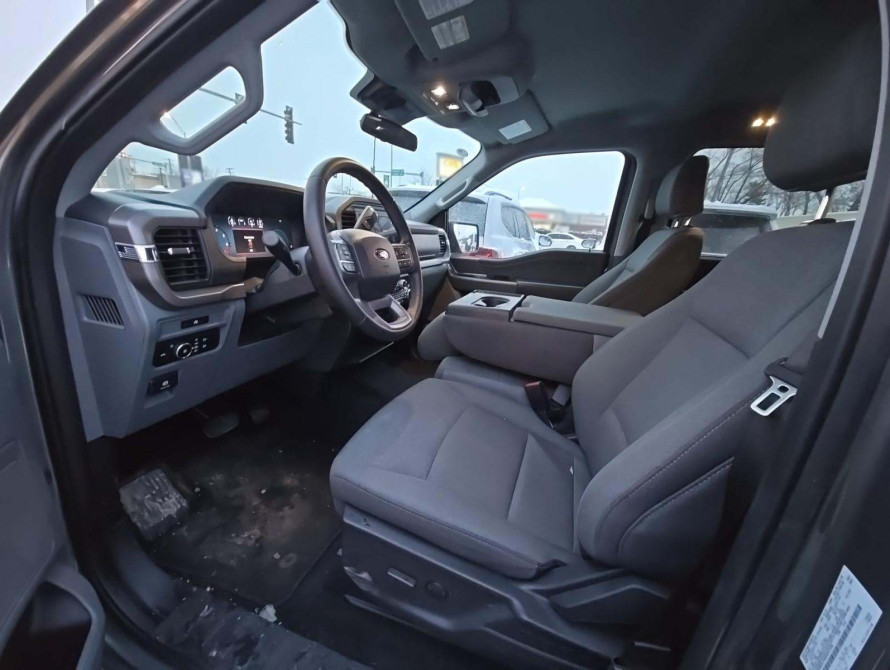 Ford F-150 XLT 2025 Ford F-150 XLT 2025