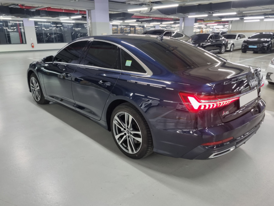Audi A6 45TFSI Premium 2023 Audi A6 45TFSI Premium 2023