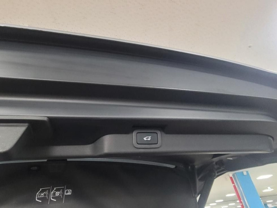 Land Rover Discovery SE 2025 Land Rover Discovery SE 2025