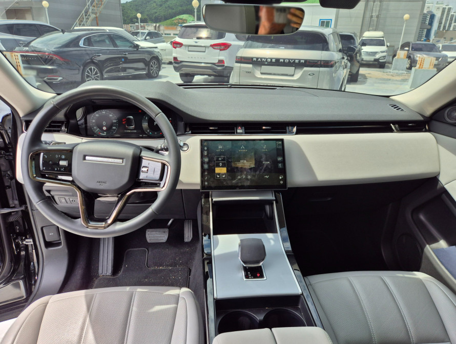 Land Rover Range Rover Evoque P250 S 2024 Land Rover Range Rover Evoque P250 S 2024