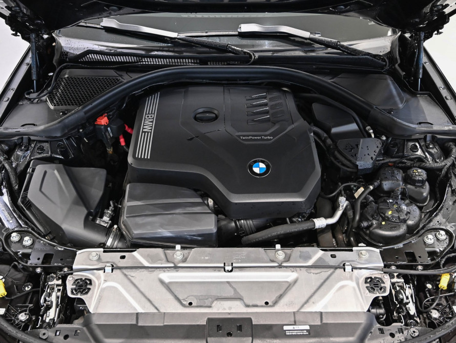 BMW 3-Series 320i 2024 BMW 3-Series 320i 2024