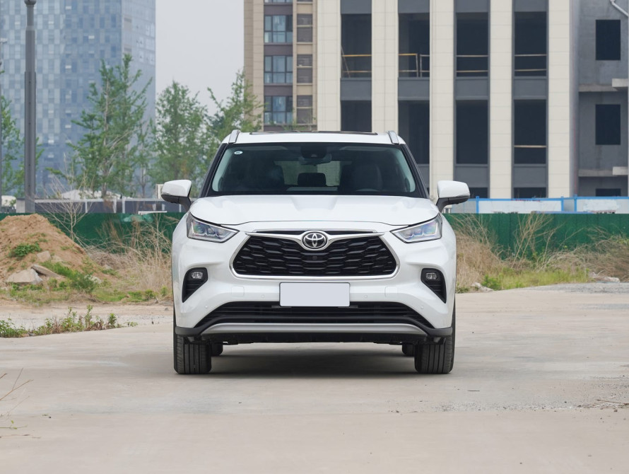 Toyota Highlander Supreme Edition 7 seater 2024 Toyota Highlander Supreme Edition 7 seater 2024