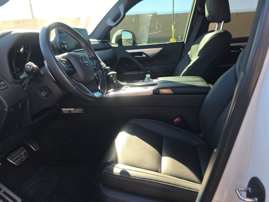 Lexus LX600F Sport 2024 Lexus LX600F Sport 2024