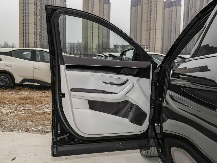 BYD Song Plus EV Mid 2025 BYD Song Plus EV Mid 2025