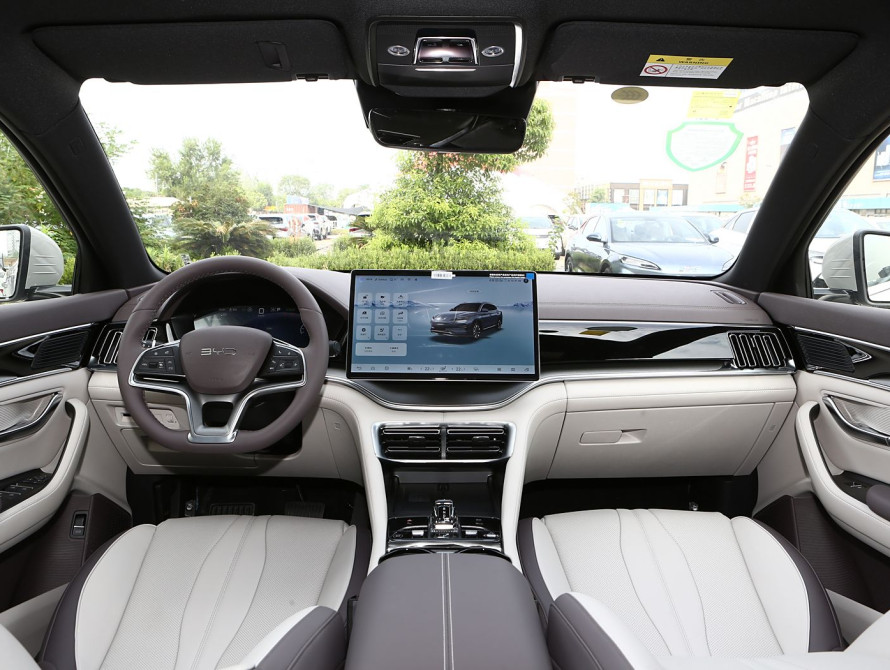 BYD Song Plus New Energy Flagship 2025 BYD Song Plus New Energy Flagship 2025