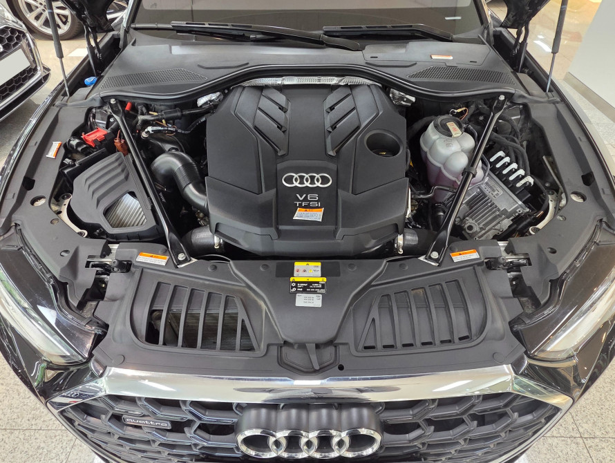 Audi A8 55TFSI Premium LWB 2023 Audi A8 55TFSI Premium LWB 2023