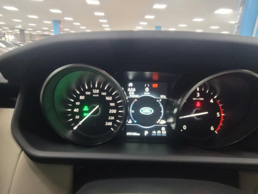 Land Rover Discovery SE 2025 Land Rover Discovery SE 2025