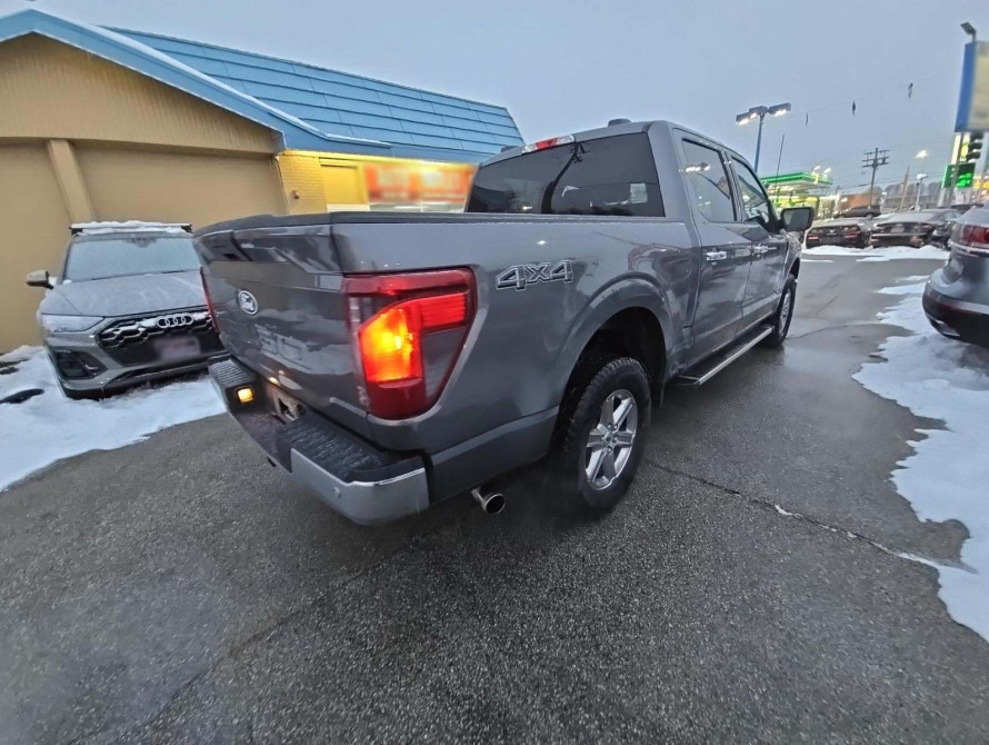 Ford F-150 XLT 2025 Ford F-150 XLT 2025
