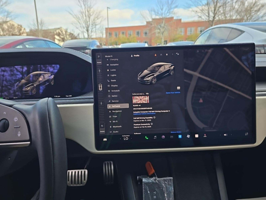 Tesla Model S Plaid 2025 Tesla Model S Plaid 2025