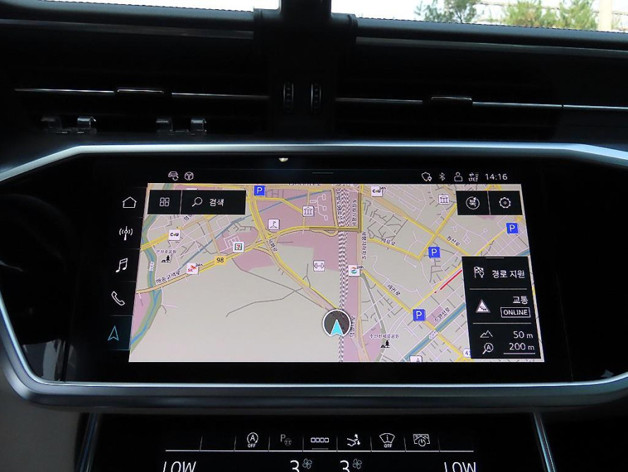 Audi A7 55TFSI quattro Premium 2024 Audi A7 55TFSI quattro Premium 2024