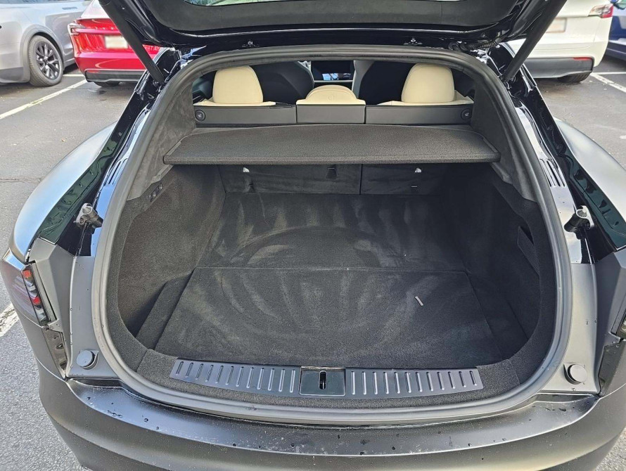 Tesla Model S Plaid 2025 Tesla Model S Plaid 2025