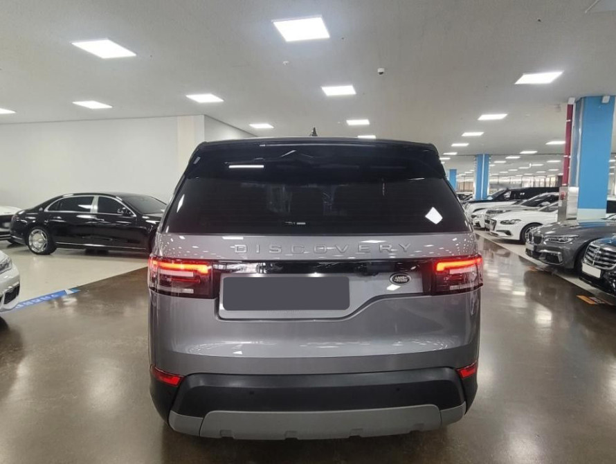 Land Rover Discovery SE 2025 Land Rover Discovery SE 2025