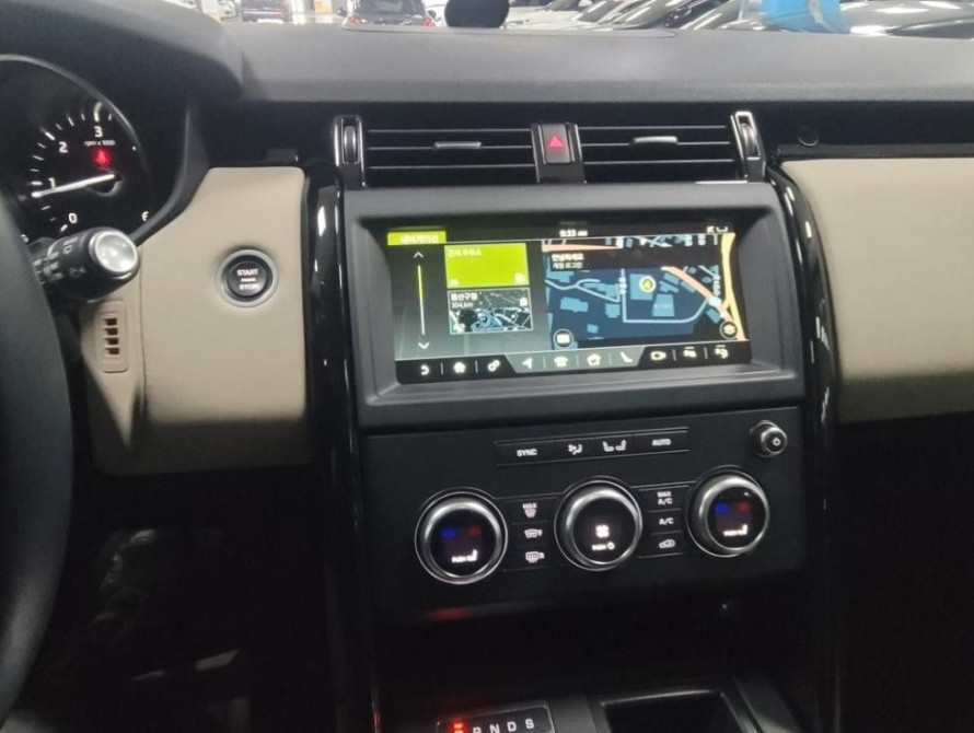 Land Rover Discovery SE 2025 Land Rover Discovery SE 2025