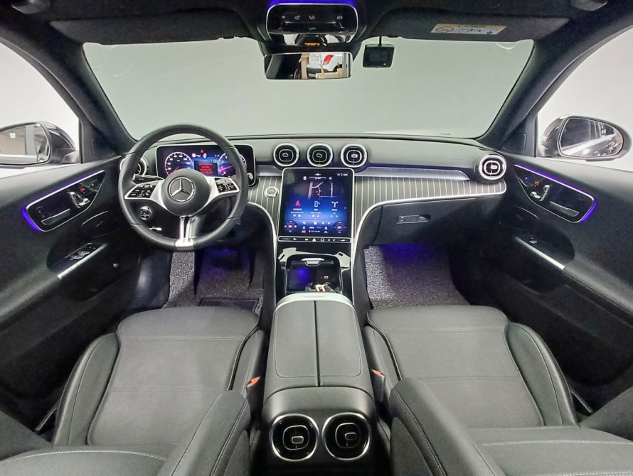 Mercedes-Benz C 300 2025 Mercedes-Benz C 300 2025