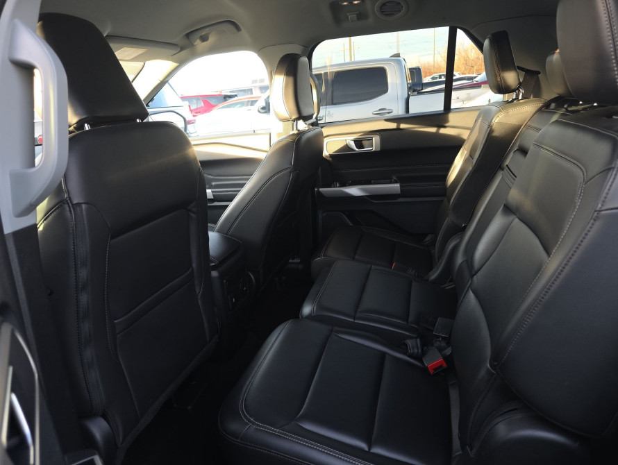 Ford Explorer XLT 2024 Ford Explorer XLT 2024