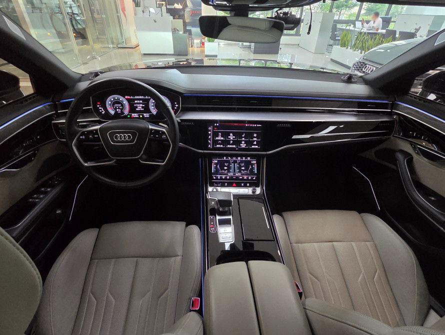 Audi A8 55TFSI Premium LWB 2023 Audi A8 55TFSI Premium LWB 2023