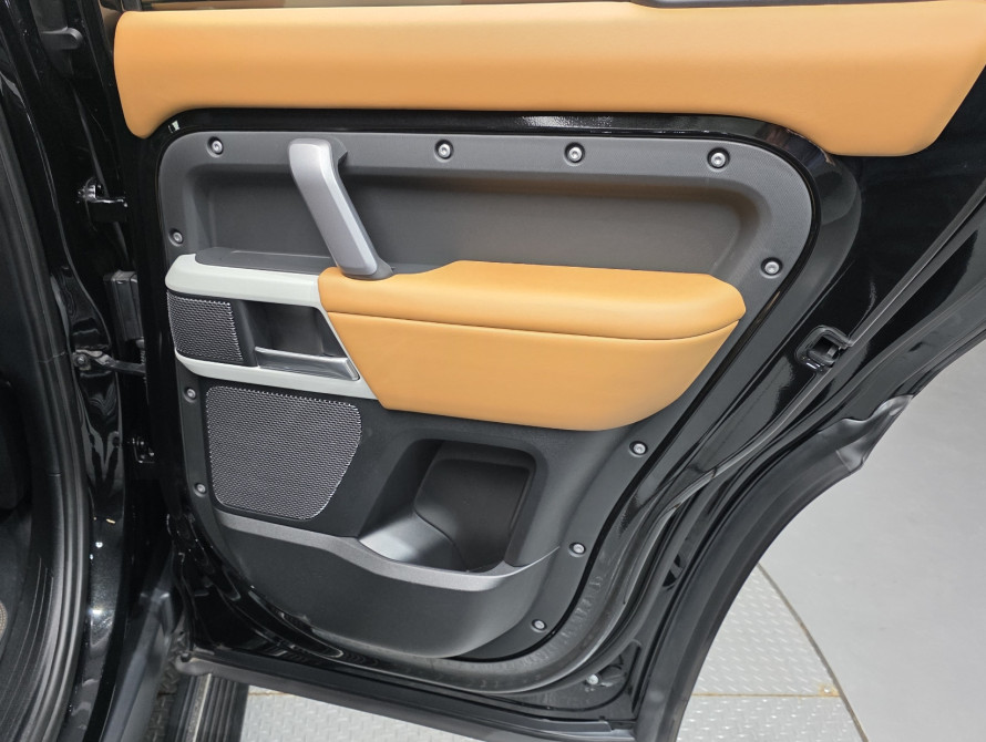 Land Rover Defender 2025 Land Rover Defender 2025