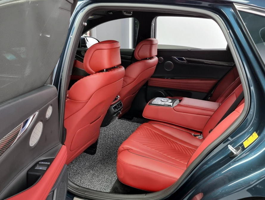 Genesis G80 2025 Genesis G80 2025