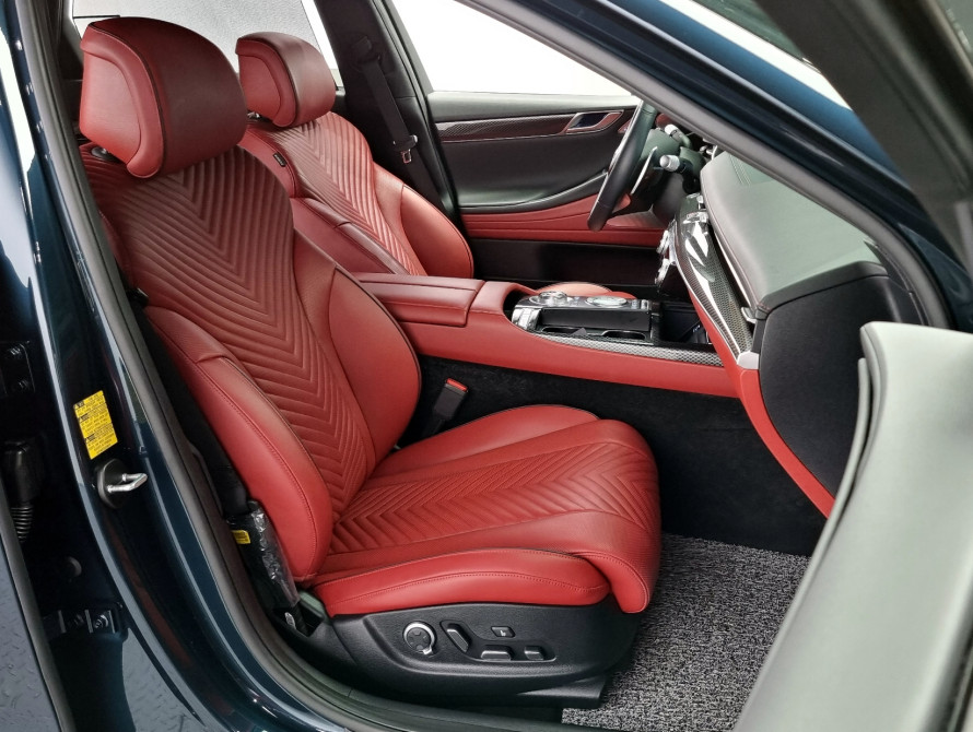 Genesis G80 2025 Genesis G80 2025