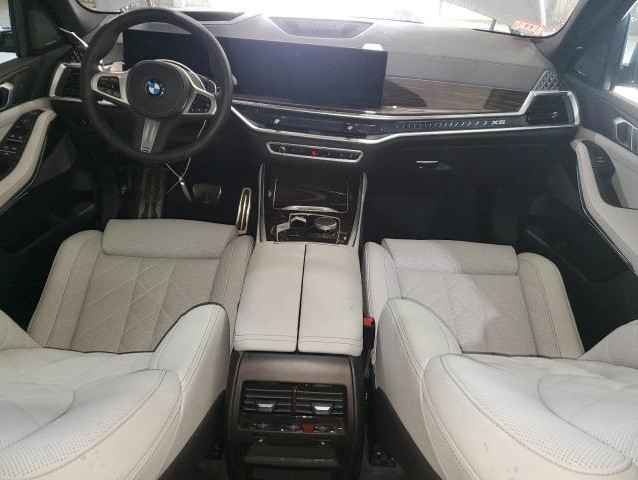 BMW X5 xDrive40i 2024 BMW X5 xDrive40i 2024