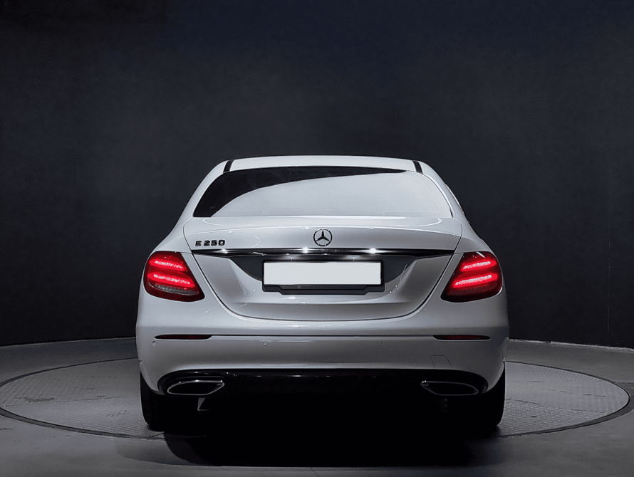 Mercedes-Benz E-Class 250 2025 Mercedes-Benz E-Class 250 2025