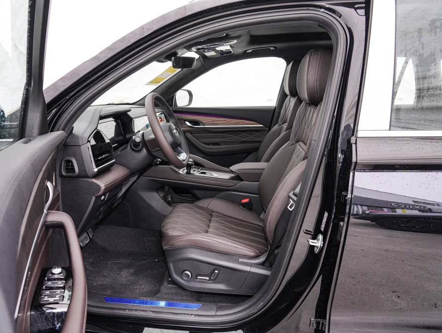 Geely Xingyue L Basic 2025 Geely Xingyue L Basic 2025