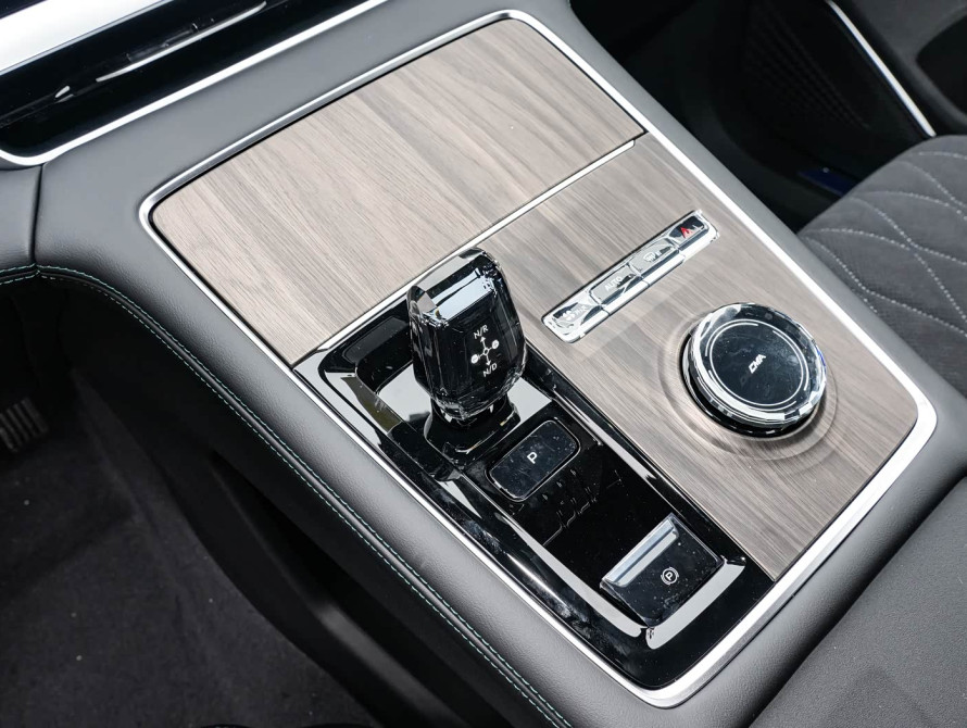 Geely Xingyue L Mid 2025 Geely Xingyue L Mid 2025