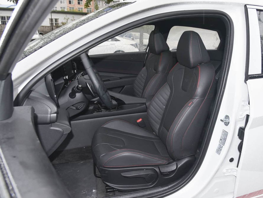 Hyundai Elantra 240TGDi Basic 2023 Hyundai Elantra 240TGDi Basic 2023