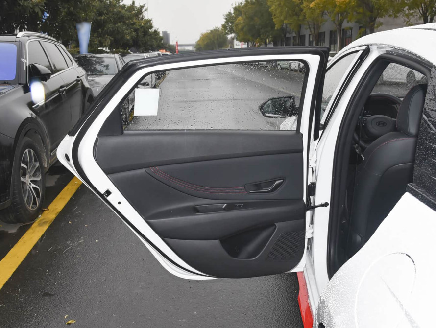 Hyundai Elantra 240TGDi Basic 2023 Hyundai Elantra 240TGDi Basic 2023