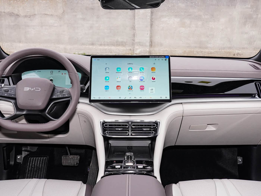 BYD Song Plus DM-i Mid 2025 BYD Song Plus DM-i Mid 2025